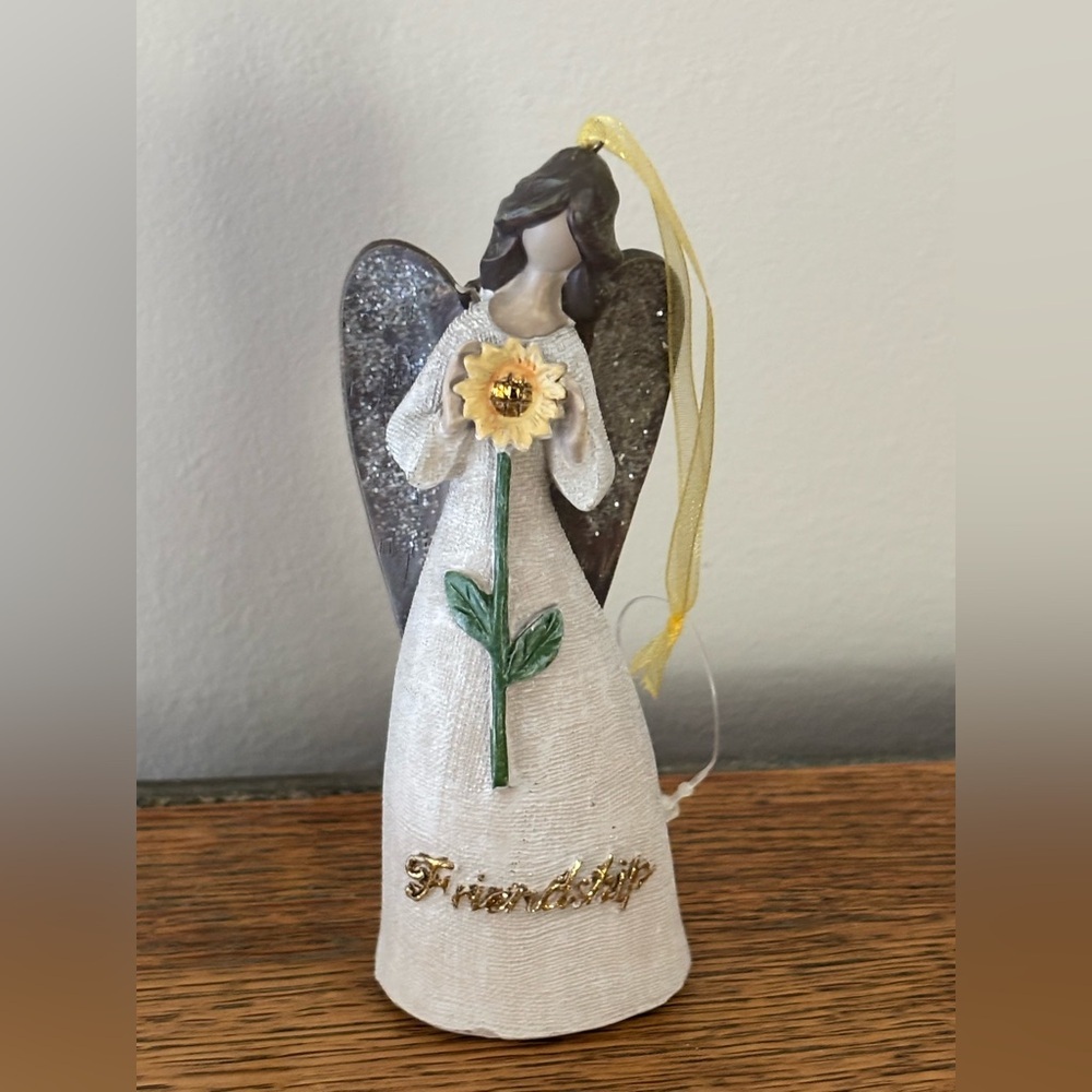Christmas Ornament Friendship Angel Figurine with Sunflower 4.5”
